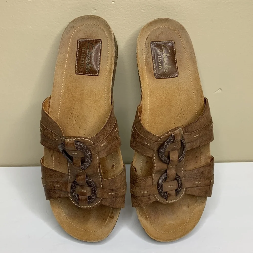 Clarks casual distressed